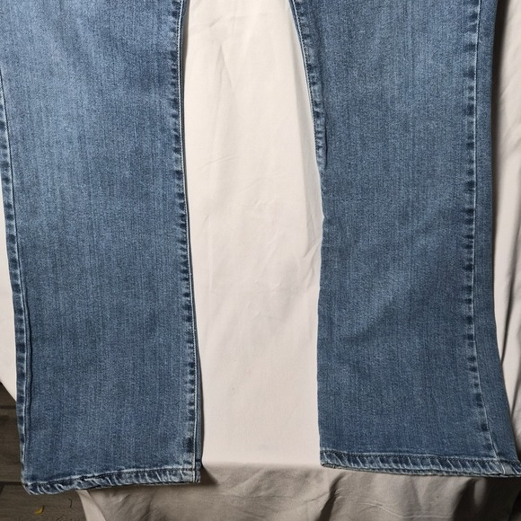 Vintage Levi's 515 Nouveau Bootcut Womens Dark Wash Jeans Size 12 Large - Picture 4 of 16